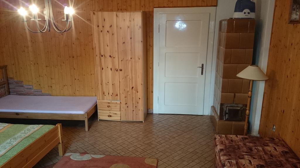 Drevenica Spanka Špania Dolina Habitación foto